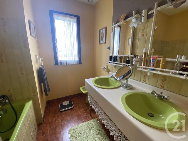 maison à vendre - 6 pièces - 158.41 m2 - ST MAXIMIN LA STE BAUME - 83 - PROVENCE-ALPES-COTE-D-AZUR - Century 21 Agence Millénium maison à vendre - 6 pièces - 158.41 m2 - ST MAXIMIN LA STE BAUME - 83 - PROVENCE-ALPES-COTE-D-AZUR - Century 21 Agence Millénium