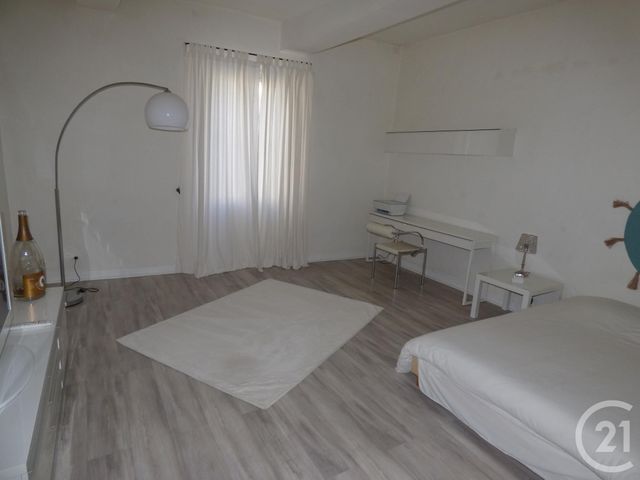 Afficher la photo en grand maison à vendre - 4 pièces - 138.0 m2 - ST ZACHARIE - 83 - PROVENCE-ALPES-COTE-D-AZUR - Century 21 Agence Millénium