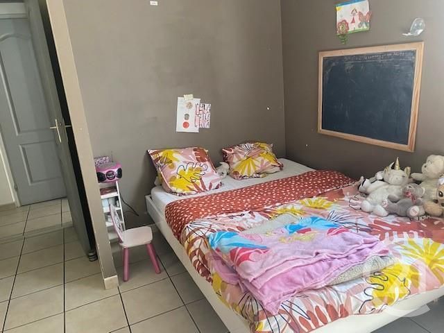 Afficher la photo en grand appartement à vendre - 4 pièces - 80.0 m2 - ST MAXIMIN LA STE BAUME - 83 - PROVENCE-ALPES-COTE-D-AZUR - Century 21 Agence Millénium
