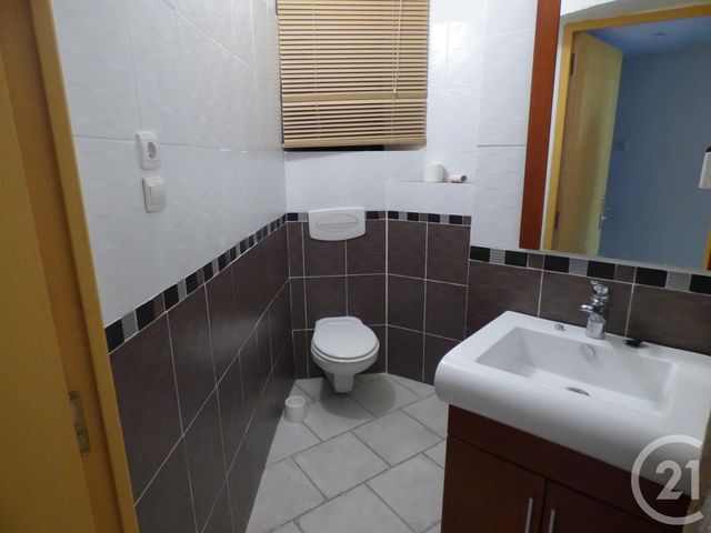 Afficher la photo en grand Appartement T3 à louer - 3 pièces - 59.8 m2 - BRAS - 83 - PROVENCE-ALPES-COTE-D-AZUR - Century 21 Agence Millénium