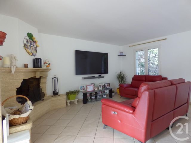 Afficher la photo en grand maison à vendre - 6 pièces - 170.0 m2 - ST MAXIMIN LA STE BAUME - 83 - PROVENCE-ALPES-COTE-D-AZUR - Century 21 Agence Millénium