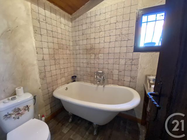 Afficher la photo en grand maison à vendre - 7 pièces - 142.8 m2 - SEILLONS SOURCE D ARGENS - 83 - PROVENCE-ALPES-COTE-D-AZUR - Century 21 Agence Millénium