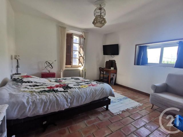 Afficher la photo en grand maison à vendre - 14 pièces - 325.0 m2 - ST MAXIMIN LA STE BAUME - 83 - PROVENCE-ALPES-COTE-D-AZUR - Century 21 Agence Millénium