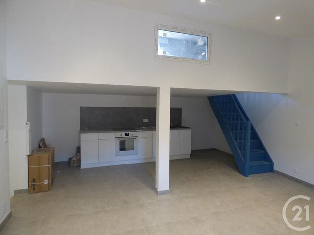 Afficher la photo en grand Appartement Duplex à vendre - 2 pièces - 29.0 m2 - TRETS - 13 - PROVENCE-ALPES-COTE-D-AZUR - Century 21 Agence Millénium