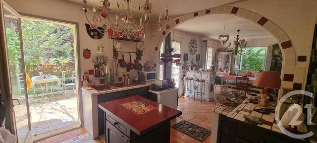 maison à vendre - 4 pièces - 175.93 m2 - MAZAUGUES - 83 - PROVENCE-ALPES-COTE-D-AZUR - Century 21 Agence Millénium maison à vendre - 4 pièces - 175.93 m2 - MAZAUGUES - 83 - PROVENCE-ALPES-COTE-D-AZUR - Century 21 Agence Millénium