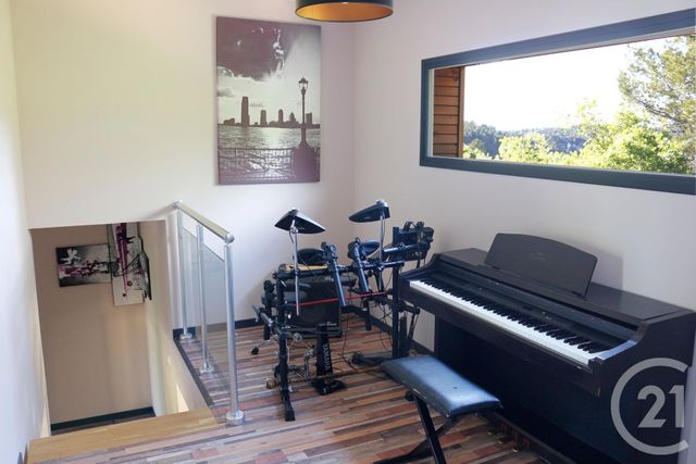 maison à vendre - 6 pièces - 157.0 m2 - PONTEVES - 83 - PROVENCE-ALPES-COTE-D-AZUR - Century 21 Agence Millénium maison à vendre - 6 pièces - 157.0 m2 - PONTEVES - 83 - PROVENCE-ALPES-COTE-D-AZUR - Century 21 Agence Millénium