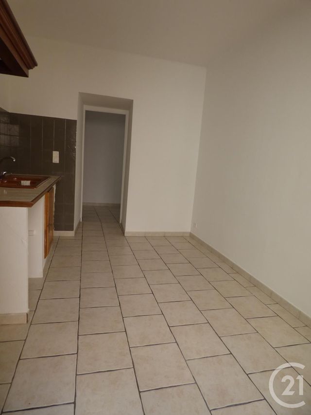 Afficher la photo en grand maison à vendre - 4 pièces - 85.0 m2 - ST MAXIMIN LA STE BAUME - 83 - PROVENCE-ALPES-COTE-D-AZUR - Century 21 Agence Millénium