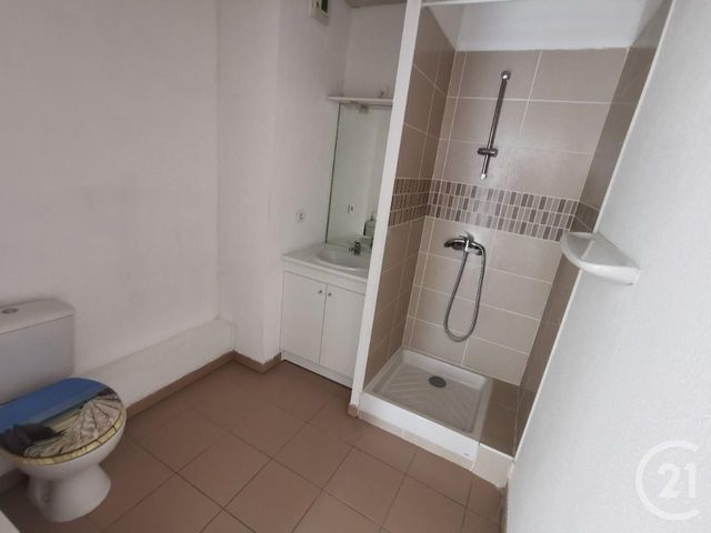 Afficher la photo en grand Appartement T2 à vendre - 2 pièces - 35.0 m2 - BRIGNOLES - 83 - PROVENCE-ALPES-COTE-D-AZUR - Century 21 Agence Millénium