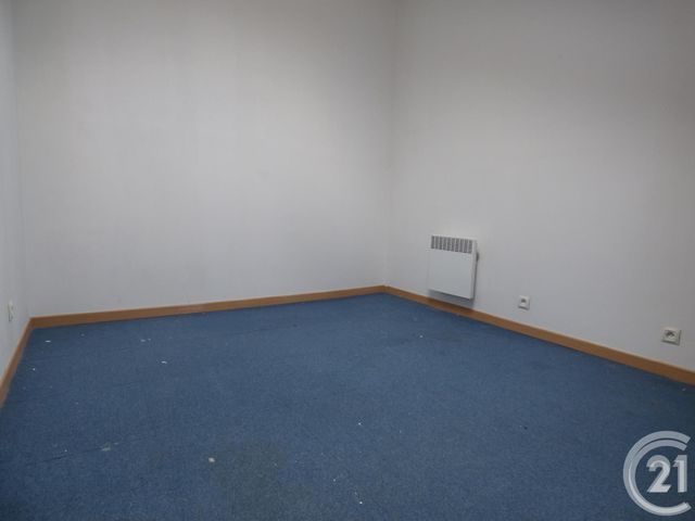 Afficher la photo en grand appartement à vendre - 2 pièces - 29.45 m2 - ST MAXIMIN LA STE BAUME - 83 - PROVENCE-ALPES-COTE-D-AZUR - Century 21 Agence Millénium