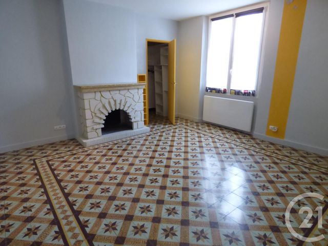 maison à louer - 4 pièces - 115.88 m2 - NANS LES PINS - 83 - PROVENCE-ALPES-COTE-D-AZUR - Century 21 Agence Millénium