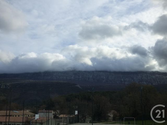 maison à louer - 4 pièces - 115.88 m2 - NANS LES PINS - 83 - PROVENCE-ALPES-COTE-D-AZUR - Century 21 Agence Millénium