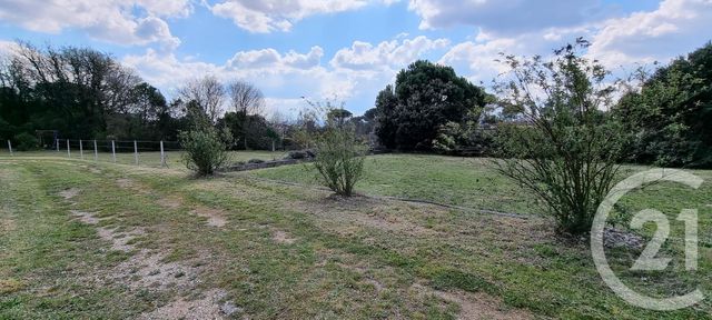 terrain à vendre - 3100.0 m2 - ST MAXIMIN LA STE BAUME - 83 - PROVENCE-ALPES-COTE-D-AZUR - Century 21 Agence Millénium