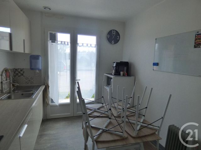 entreprise à louer - 134.0 m2 - ST MAXIMIN LA STE BAUME - 83 - PROVENCE-ALPES-COTE-D-AZUR - Century 21 Agence Millénium