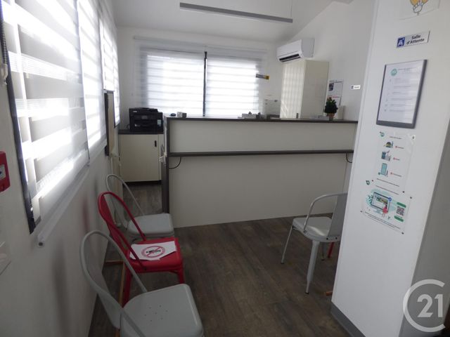 entreprise à louer - 134.0 m2 - ST MAXIMIN LA STE BAUME - 83 - PROVENCE-ALPES-COTE-D-AZUR - Century 21 Agence Millénium