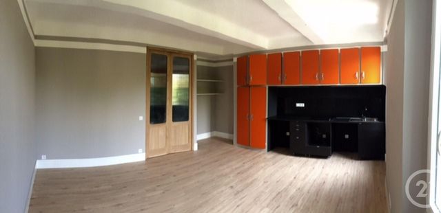 appartement à louer - 3 pièces - 58.66 m2 - ST MAXIMIN LA STE BAUME - 83 - PROVENCE-ALPES-COTE-D-AZUR - Century 21 Agence Millénium