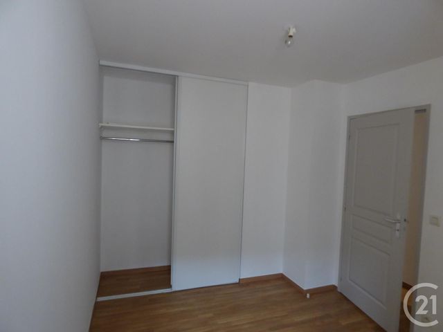 Appartement T3 à louer - 3 pièces - 54.77 m2 - ST MAXIMIN LA STE BAUME - 83 - PROVENCE-ALPES-COTE-D-AZUR - Century 21 Agence Millénium