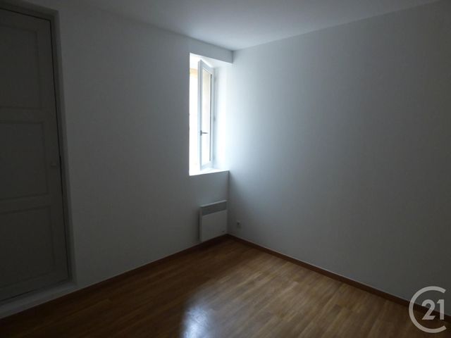 Appartement T3 à louer - 3 pièces - 54.77 m2 - ST MAXIMIN LA STE BAUME - 83 - PROVENCE-ALPES-COTE-D-AZUR - Century 21 Agence Millénium