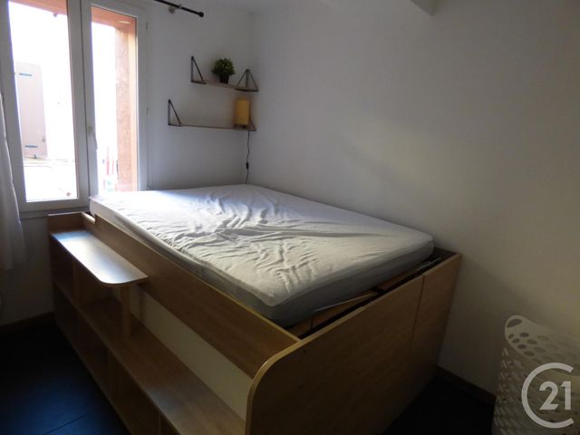 Appartement T2 à louer - 2 pièces - 32.24 m2 - NANS LES PINS - 83 - PROVENCE-ALPES-COTE-D-AZUR - Century 21 Agence Millénium