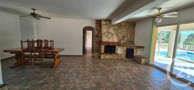 maison à vendre - 4 pièces - 118.33 m2 - ST MAXIMIN LA STE BAUME - 83 - PROVENCE-ALPES-COTE-D-AZUR - Century 21 Agence Millénium