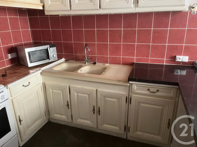 Appartement T3 à louer - 3 pièces - 83.52 m2 - TOURVES - 83 - PROVENCE-ALPES-COTE-D-AZUR - Century 21 Agence Millénium