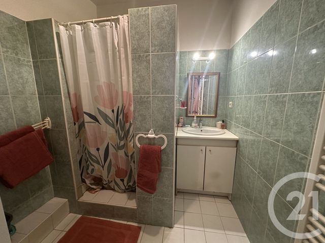 Afficher la photo en grand Appartement à vendre - 3 pièces - 87.84 m2 - ST MAXIMIN LA STE BAUME - 83 - PROVENCE-ALPES-COTE-D-AZUR - Century 21 Agence Millénium