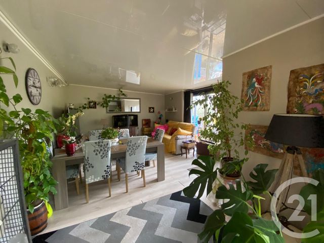 Afficher la photo en grand maison à vendre - 3 pièces - 75.8 m2 - ST MAXIMIN LA STE BAUME - 83 - PROVENCE-ALPES-COTE-D-AZUR - Century 21 Agence Millénium