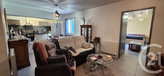 Appartement F4 à vendre - 4 pièces - 87.0 m2 - ST MAXIMIN LA STE BAUME - 83 - PROVENCE-ALPES-COTE-D-AZUR - Century 21 Agence Millénium