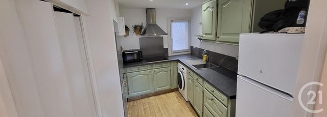 Appartement Studio à louer - 1 pièce - 21.52 m2 - BARJOLS - 83 - PROVENCE-ALPES-COTE-D-AZUR - Century 21 Agence Millénium