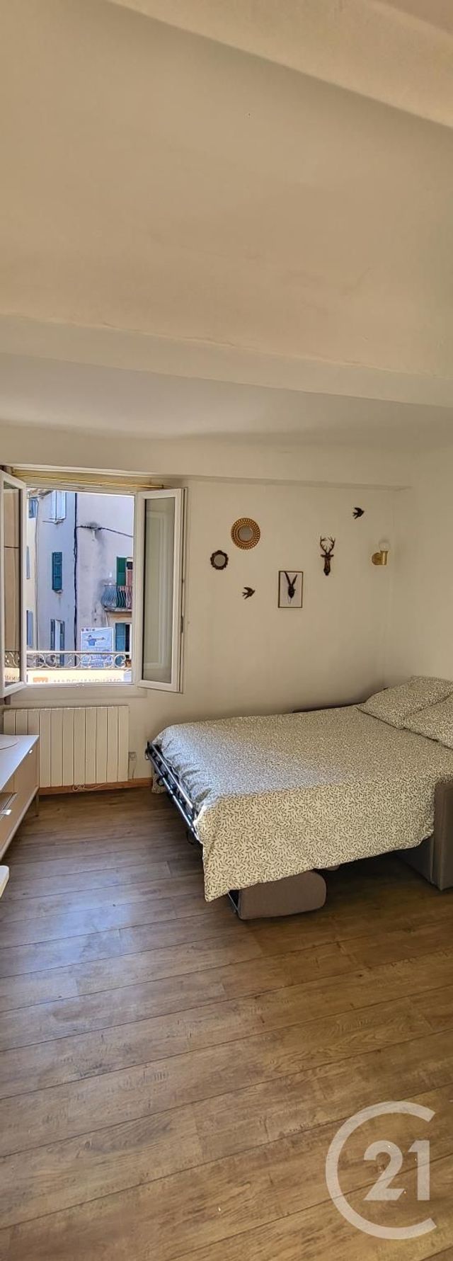 Appartement Studio à louer - 1 pièce - 21.52 m2 - BARJOLS - 83 - PROVENCE-ALPES-COTE-D-AZUR - Century 21 Agence Millénium