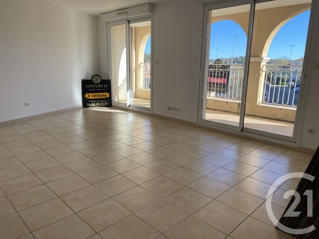 Appartement F3 à vendre - 3 pièces - 70.0 m2 - ST MAXIMIN LA STE BAUME - 83 - PROVENCE-ALPES-COTE-D-AZUR - Century 21 Agence Millénium