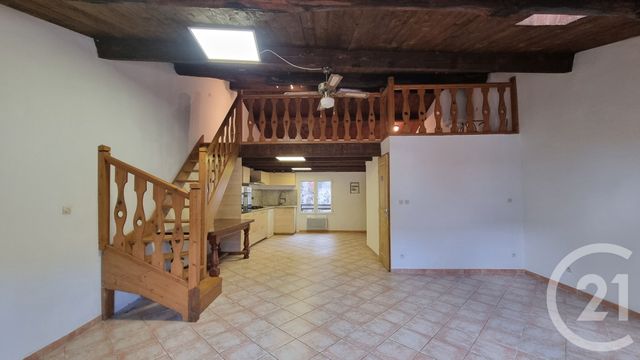 Appartement F1 bis à vendre - 2 pièces - 46.0 m2 - BARJOLS - 83 - PROVENCE-ALPES-COTE-D-AZUR - Century 21 Agence Millénium