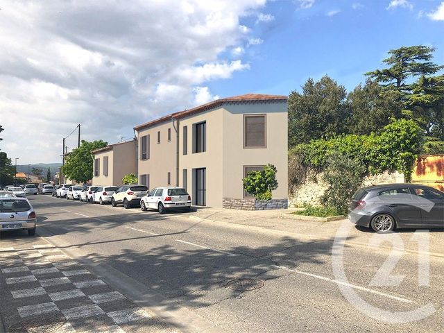 Commerce à vendre ST MAXIMIN LA STE BAUME