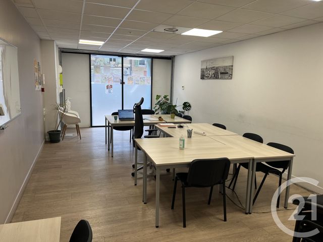 divers à louer - 85.66 m2 - ST MAXIMIN LA STE BAUME - 83 - PROVENCE-ALPES-COTE-D-AZUR - Century 21 Agence Millénium