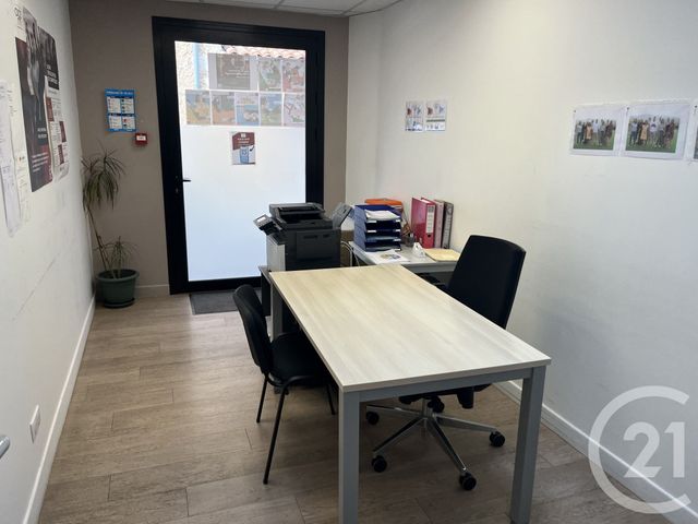 divers à louer - 85.66 m2 - ST MAXIMIN LA STE BAUME - 83 - PROVENCE-ALPES-COTE-D-AZUR - Century 21 Agence Millénium