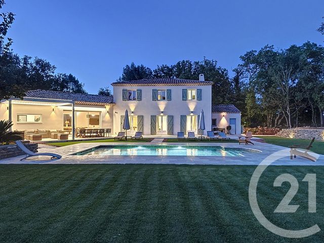 Maison à vendre NANS LES PINS