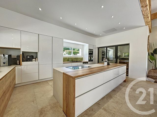 maison à vendre - 7 pièces - 255.0 m2 - NANS LES PINS - 83 - PROVENCE-ALPES-COTE-D-AZUR - Century 21 Agence Millénium