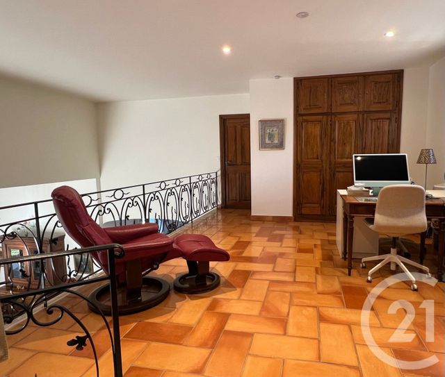 maison à vendre - 5 pièces - 204.0 m2 - NANS LES PINS - 83 - PROVENCE-ALPES-COTE-D-AZUR - Century 21 Agence Millénium