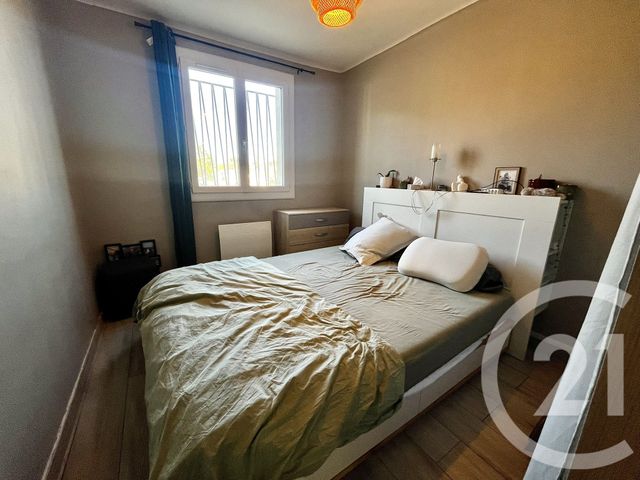 Appartement F3 à vendre - 3 pièces - 61.38 m2 - BRIGNOLES - 83 - PROVENCE-ALPES-COTE-D-AZUR - Century 21 Agence Millénium