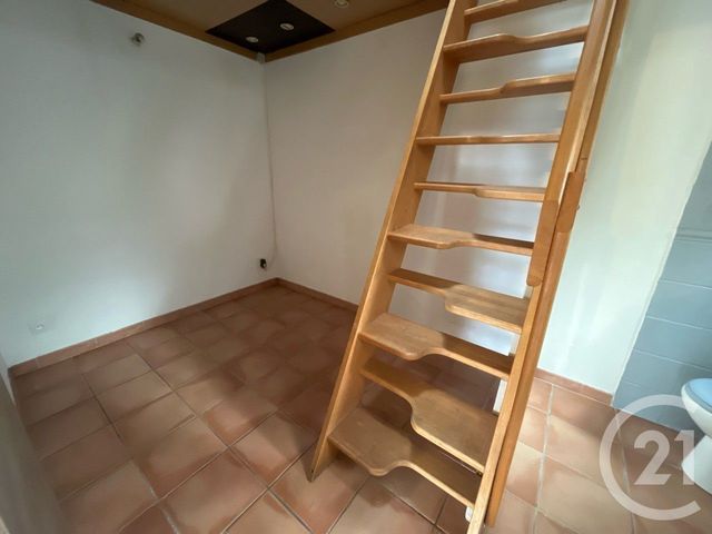 Appartement Studio à louer - 1 pièce - 23.61 m2 - ST MAXIMIN LA STE BAUME - 83 - PROVENCE-ALPES-COTE-D-AZUR - Century 21 Agence Millénium