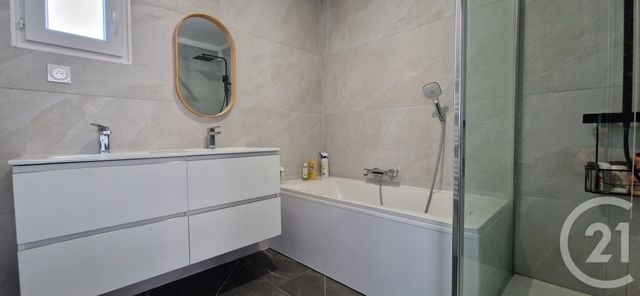 maison à vendre - 4 pièces - 115.63 m2 - ST MAXIMIN LA STE BAUME - 83 - PROVENCE-ALPES-COTE-D-AZUR - Century 21 Agence Millénium