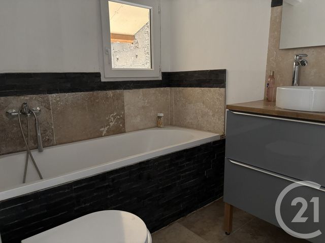 maison à vendre - 6 pièces - 126.45 m2 - ST MAXIMIN LA STE BAUME - 83 - PROVENCE-ALPES-COTE-D-AZUR - Century 21 Agence Millénium