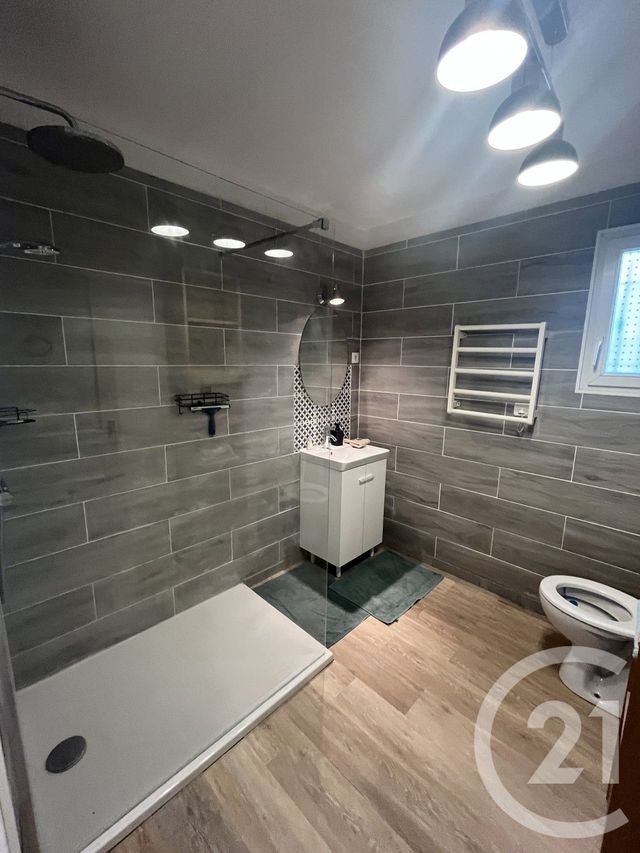 maison à louer - 3 pièces - 61.91 m2 - NANS LES PINS - 83 - PROVENCE-ALPES-COTE-D-AZUR - Century 21 Agence Millénium