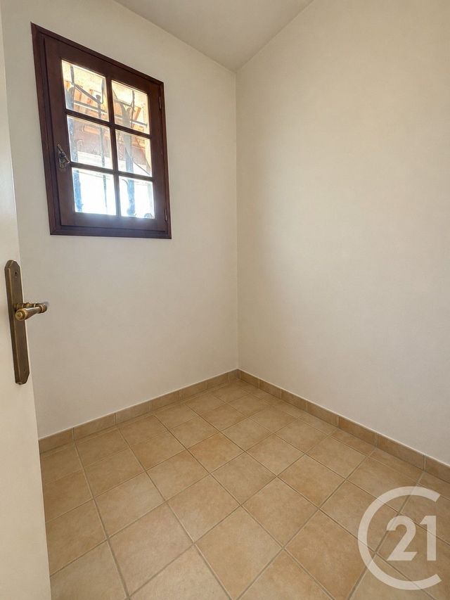 maison à vendre - 4 pièces - 97.0 m2 - ST MAXIMIN LA STE BAUME - 83 - PROVENCE-ALPES-COTE-D-AZUR - Century 21 Agence Millénium