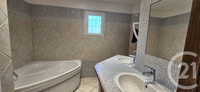 maison à vendre - 5 pièces - 125.99 m2 - TOURVES - 83 - PROVENCE-ALPES-COTE-D-AZUR - Century 21 Agence Millénium