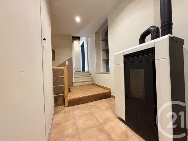 Appartement F6 à vendre - 5 pièces - 128.0 m2 - MAZAUGUES - 83 - PROVENCE-ALPES-COTE-D-AZUR - Century 21 Agence Millénium