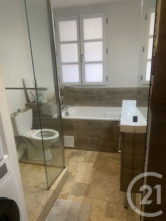 Appartement F2 bis à vendre - 4 pièces - 82.2 m2 - ST MAXIMIN LA STE BAUME - 83 - PROVENCE-ALPES-COTE-D-AZUR - Century 21 Agence Millénium