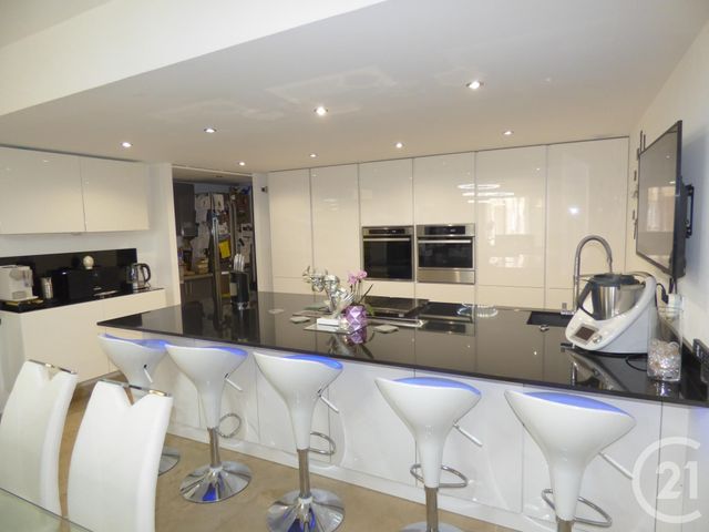 maison à vendre - 6 pièces - 226.45 m2 - ST MAXIMIN LA STE BAUME - 83 - PROVENCE-ALPES-COTE-D-AZUR - Century 21 Agence Millénium