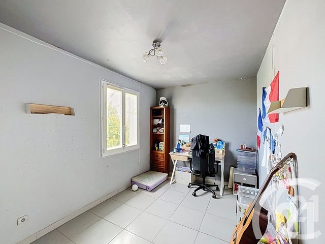 maison à vendre - 5 pièces - 101.0 m2 - ST MAXIMIN LA STE BAUME - 83 - PROVENCE-ALPES-COTE-D-AZUR - Century 21 Agence Millénium