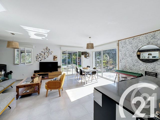 maison à vendre - 6 pièces - 129.0 m2 - ST MAXIMIN LA STE BAUME - 83 - PROVENCE-ALPES-COTE-D-AZUR - Century 21 Agence Millénium