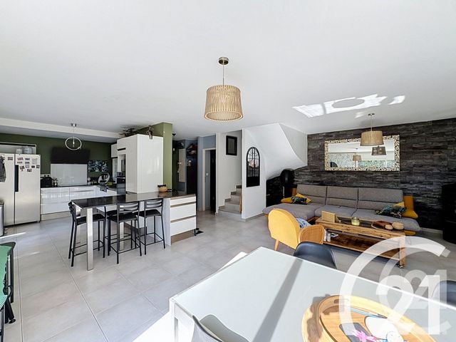maison à vendre - 6 pièces - 129.0 m2 - ST MAXIMIN LA STE BAUME - 83 - PROVENCE-ALPES-COTE-D-AZUR - Century 21 Agence Millénium